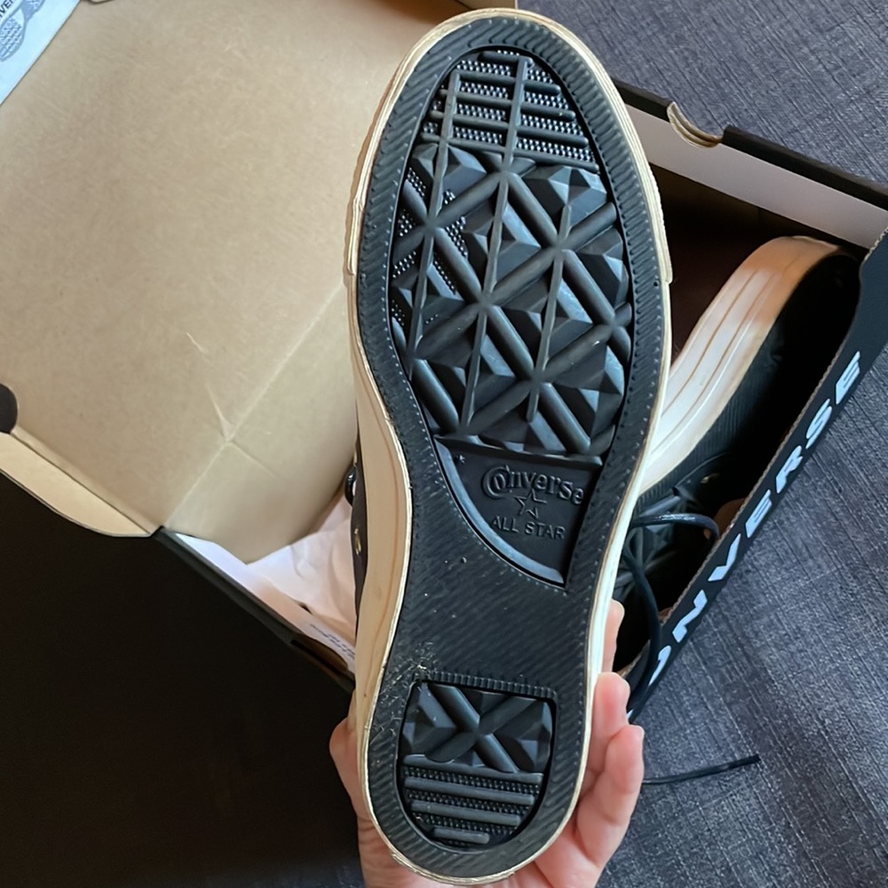 Leather Converse - Picture 4 of 5
